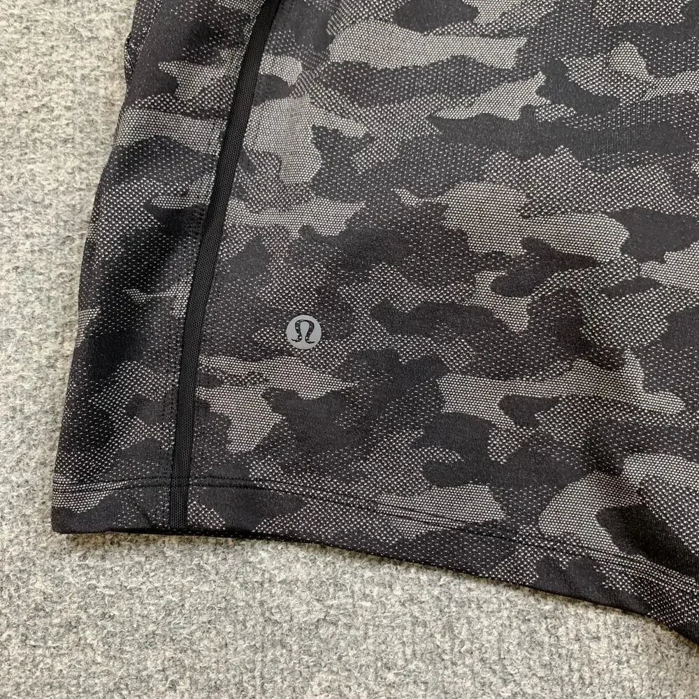 Lululemon Shorts Men L Large Gray Camo Pace Breaker Inner Lined Running Training